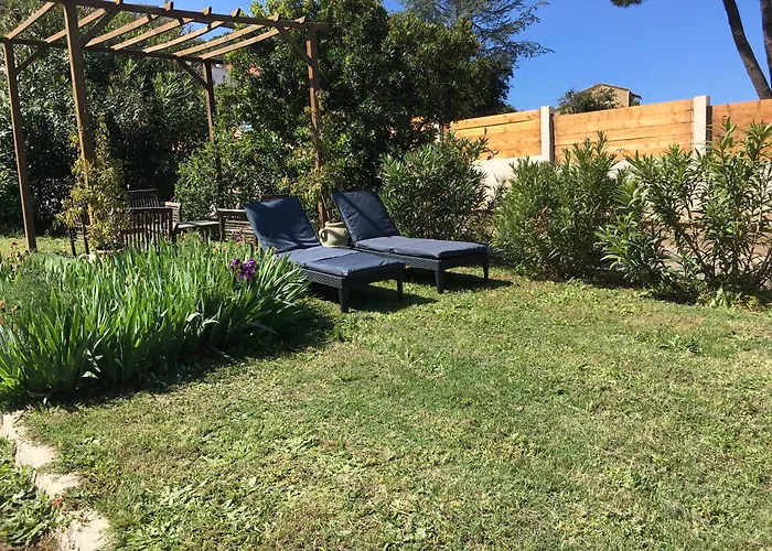 Maisonnette 2 Minutes Pied Prázdninový dům *